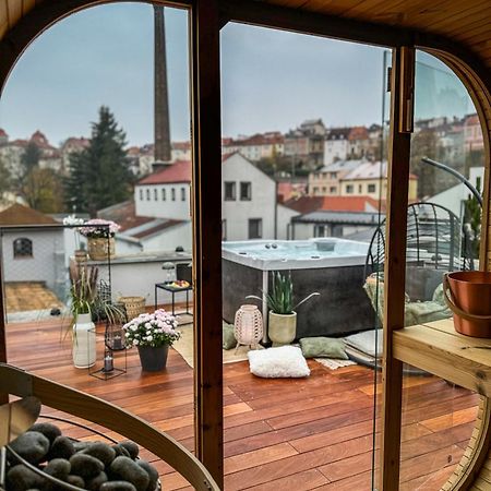 Aparthotel Na Klenici Mlada Boleslav Bagian luar foto