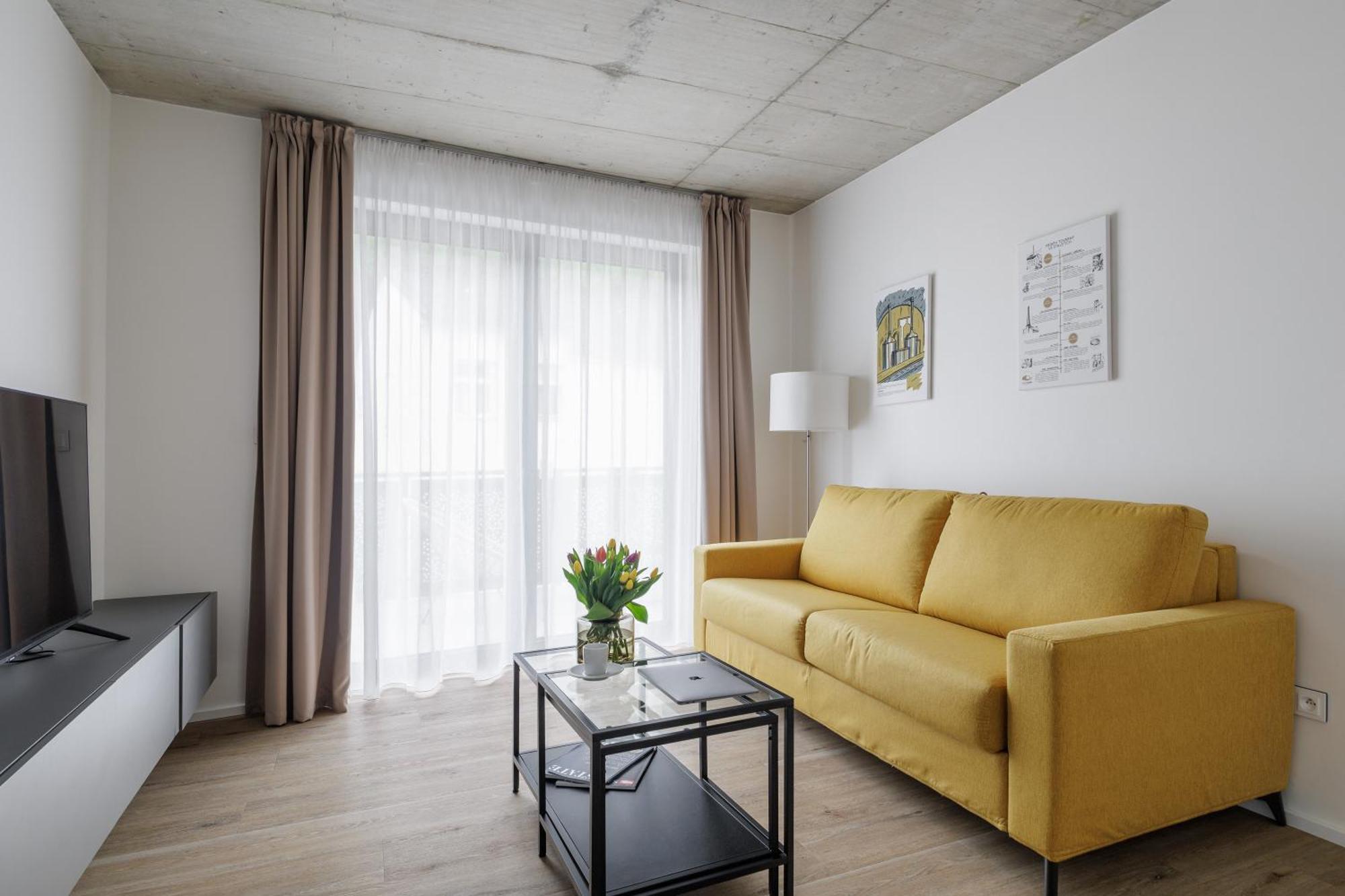 Aparthotel Na Klenici Mlada Boleslav Bagian luar foto